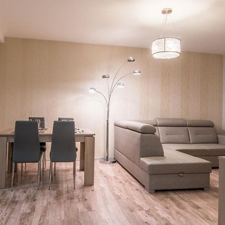 Apartamenty Pod Niedzwiedziem I ザコパネ エクステリア 写真