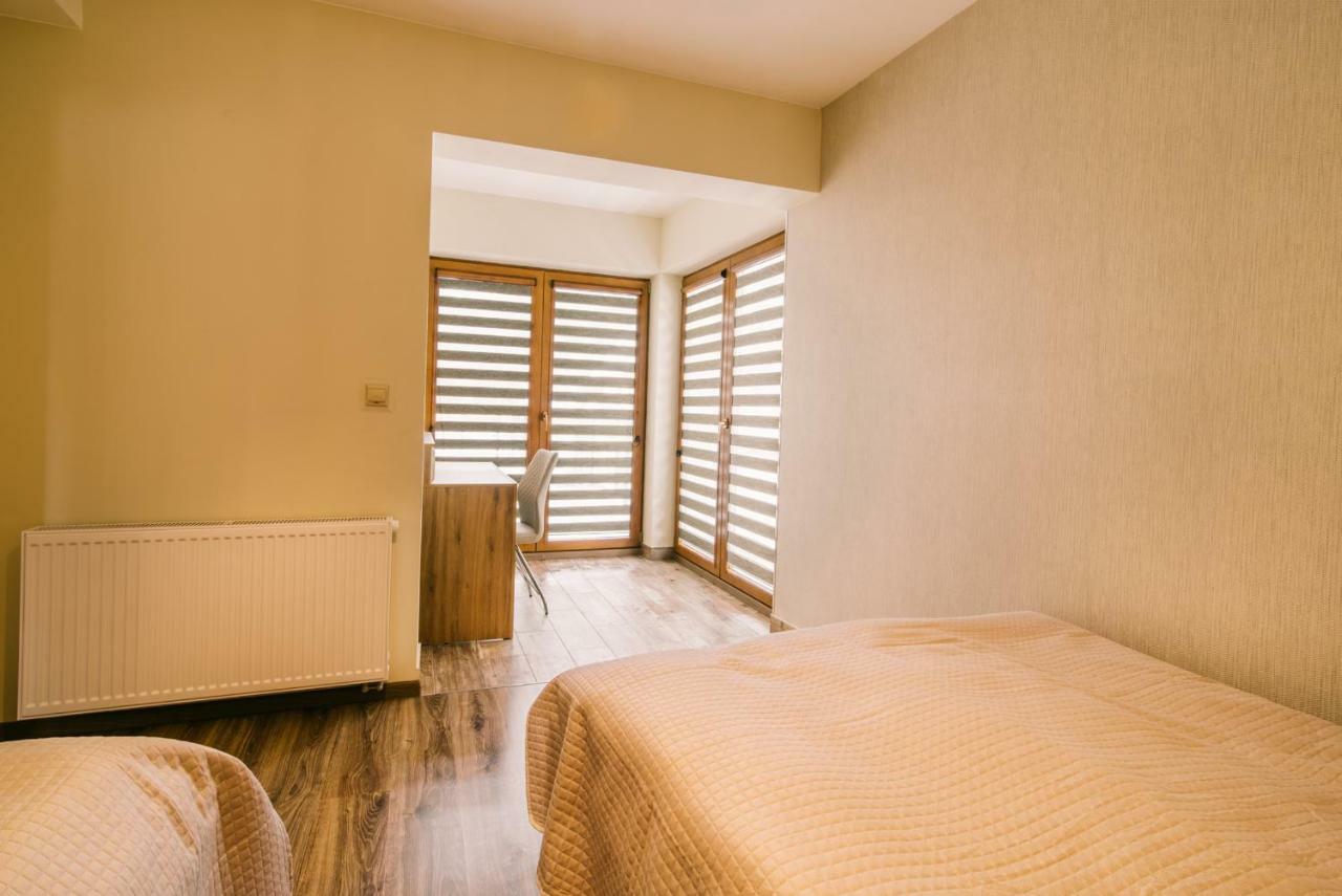 Apartamenty Pod Niedzwiedziem I ザコパネ エクステリア 写真